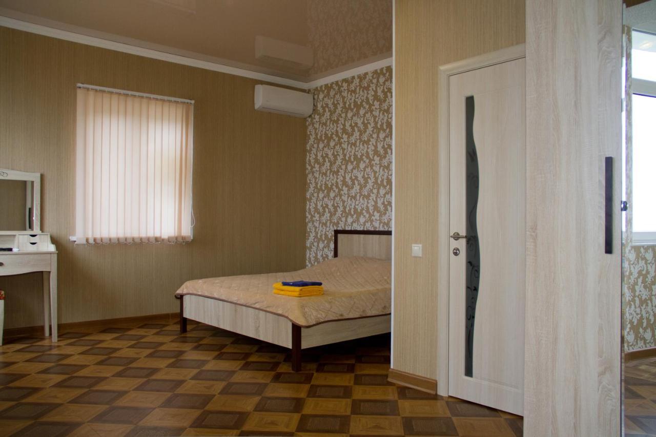 Guest House Vzgorye Гагра Екстериор снимка