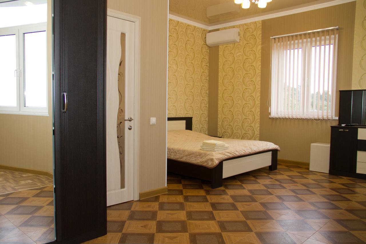 Guest House Vzgorye Гагра Екстериор снимка